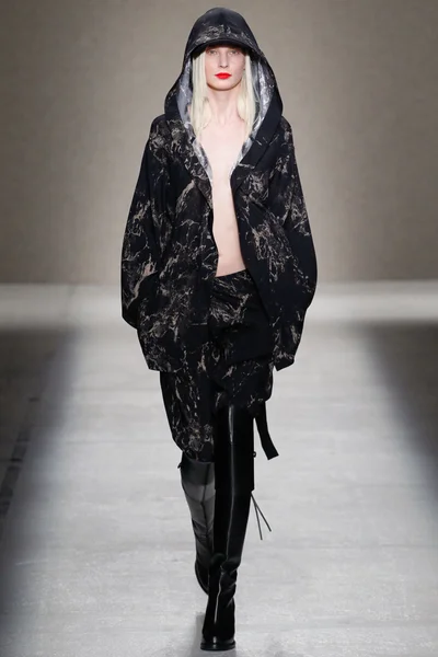 Look 20